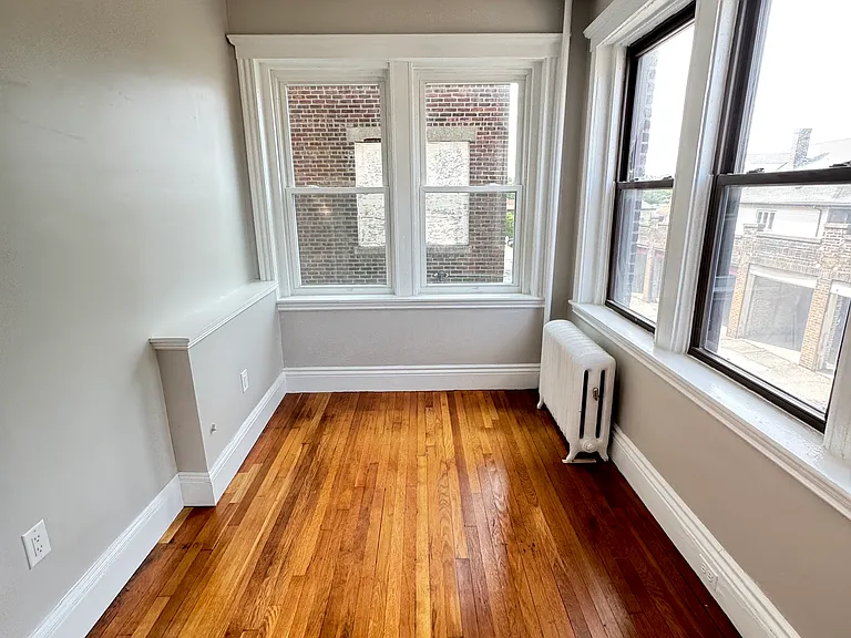 2013 Commonwealth Ave #1R — Photo 10