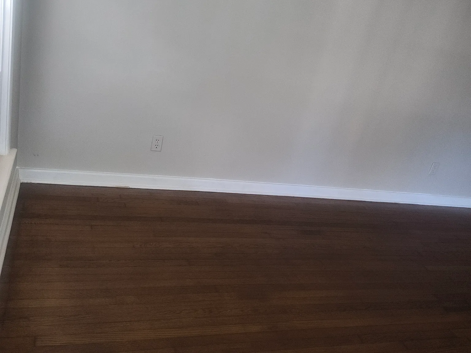 3 bed, 1200 sqft, $1,100 — Photo 3