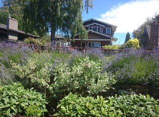 3636 Magnolia Blvd W, Seattle, WA 98199