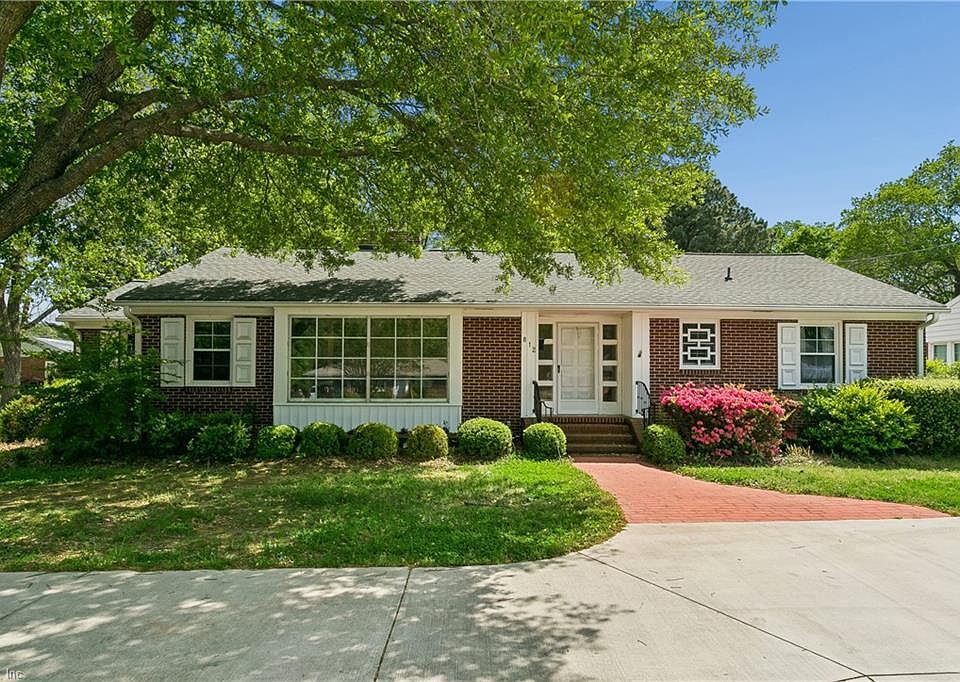 1st image of 812 Poquoson Ave