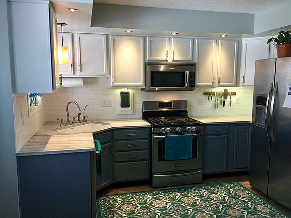 New quartzite counter tops 