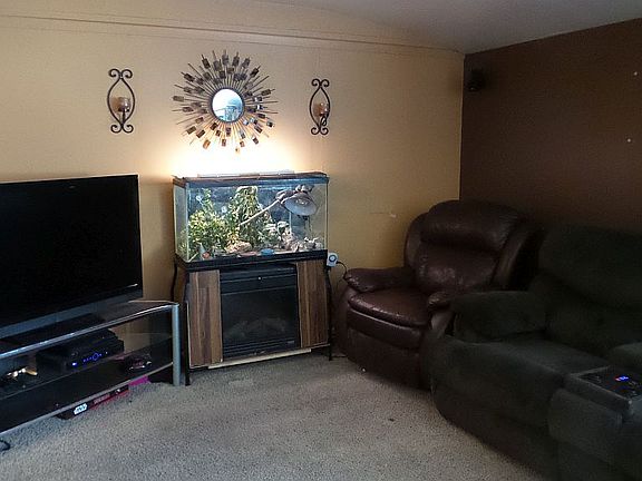 2nd image of 10424 Root River Dr