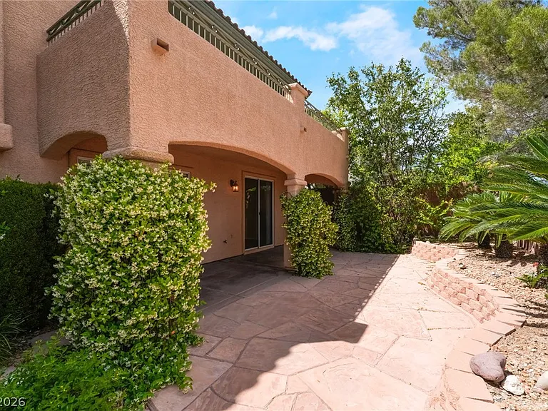 224 Uccello Dr — Photo 41
