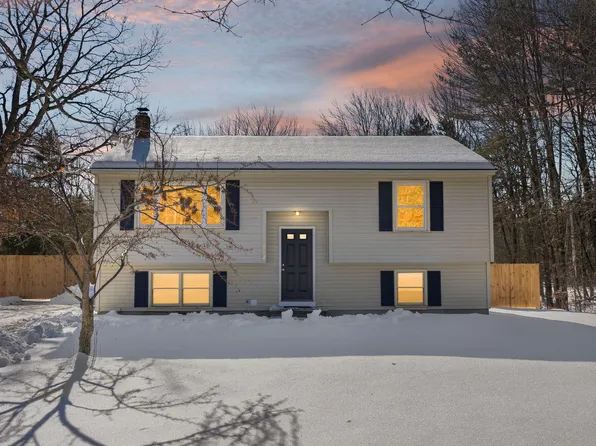 1482 Goodwins Mill Road, Waterboro, ME 04087