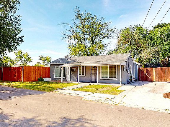 3rd image of 2611 S Bieghle St