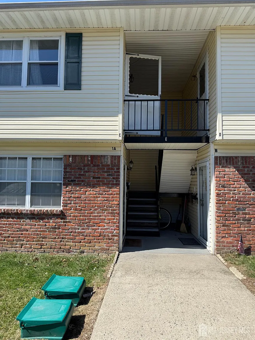 1 Oklahoma Dr APT A photo 1