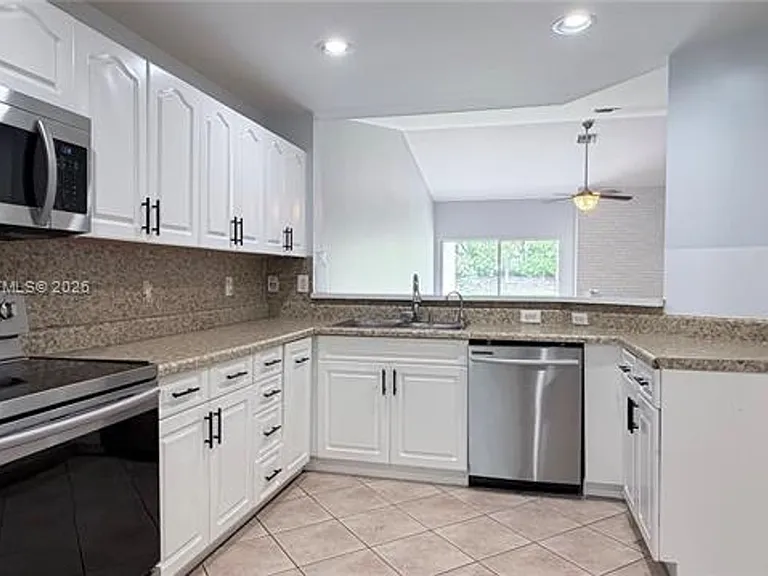 2020 Andromeda Ln #0 — Photo 4