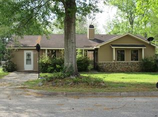 1909 Shamrock Rd, Dothan, AL 36301