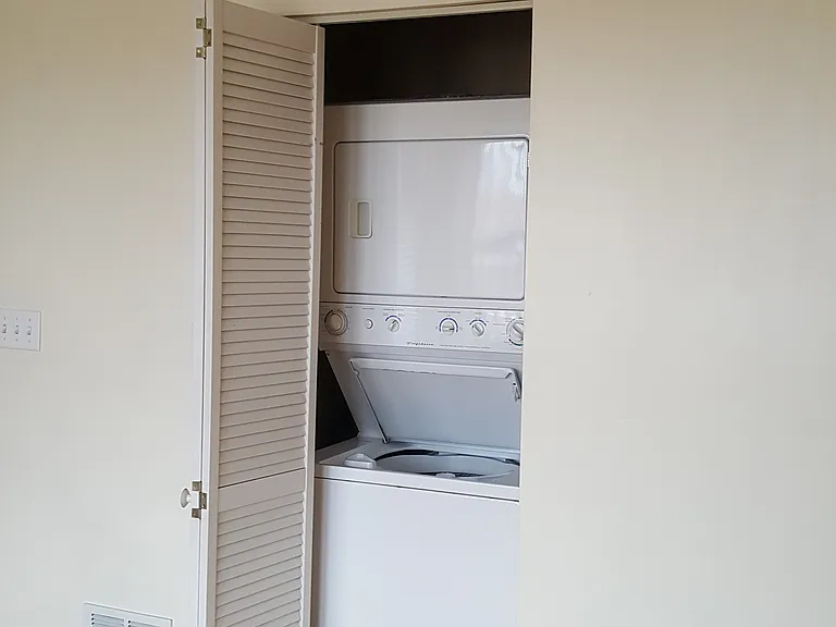 2245 W Rosemont Ave #1 — Photo 9