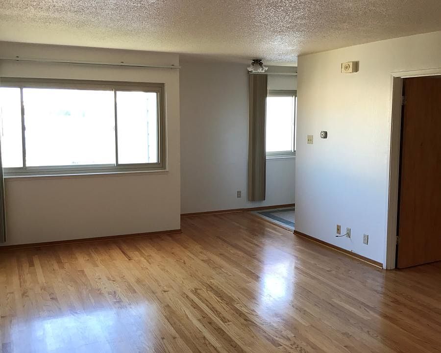 1st image of 474 27th Ave APT 5
