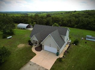 947 Highway Ad, Mountain Grove, MO 65711