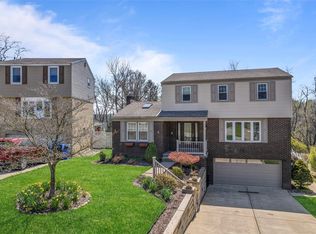 1375 Snee Dr, Pittsburgh, PA 15236