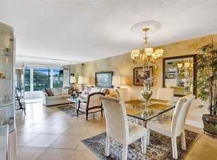 9221 Sunrise Lakes Blvd APT 304, Sunrise, FL 33322