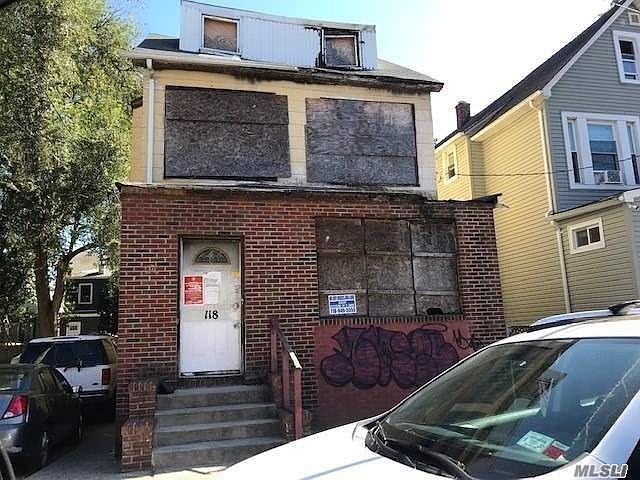 1st image of 118 Terrace Ave
