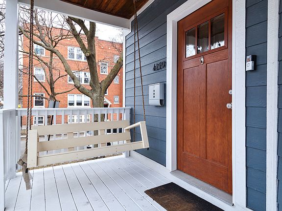 2nd image of 4259 N Monticello Ave