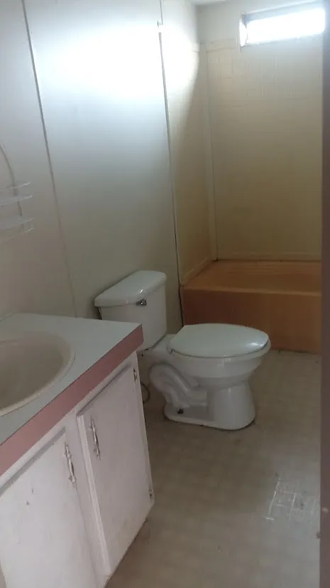 3 bed, 980 sqft, $1,050 — Photo 3