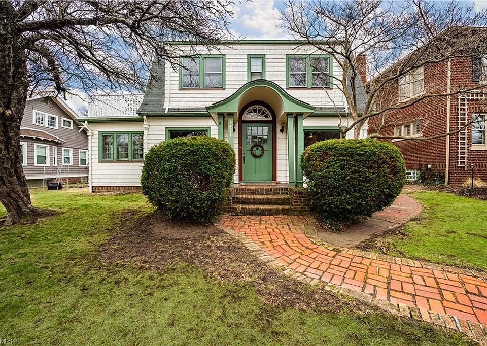 1st image of 1477 Lewis Dr