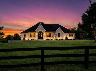 108 Nestledown Xing, Bell Buckle, TN 37020