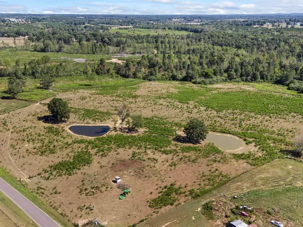 611 County Road 655, Hanceville, AL 35077