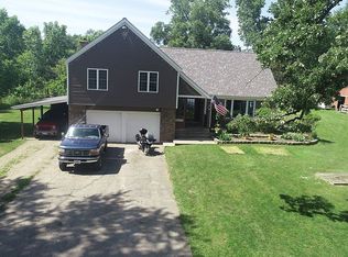 8500 Howe Rd, Wonder Lake, IL 60097