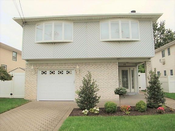2nd image of 36 Toddy Ave