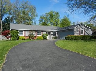 65 S Johanna Dr, Centerville, OH 45458