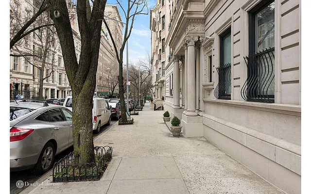 Sold by Douglas Elliman | media 19