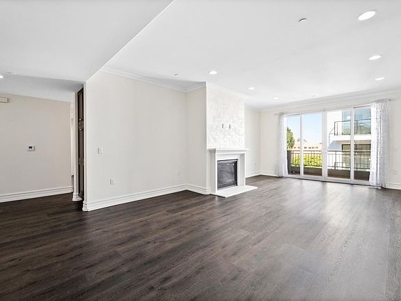 4th image of 1050 S Holt Ave APT 401
