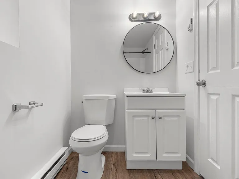 90 Everett St #2 — Photo 7