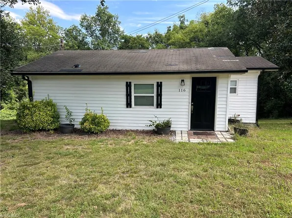 116 Pond St, Lexington, NC 27292