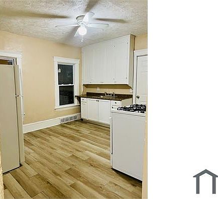 3rd image of 496 E 110th St #Up