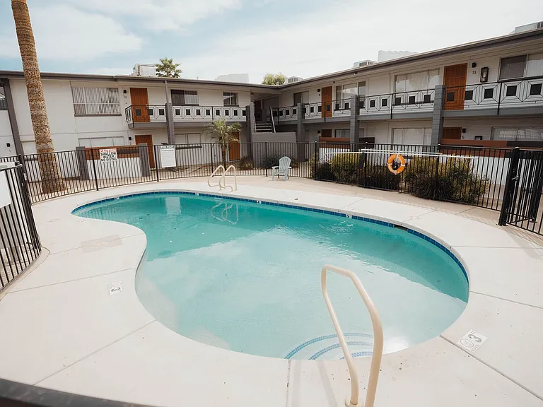 The Cosmo Apartments — Photo 34
