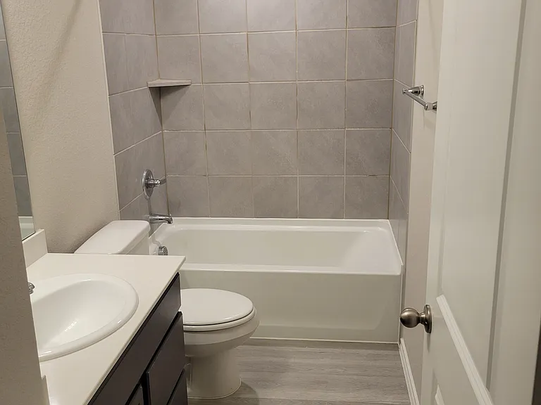 2909 Bluets Dr — Photo 11