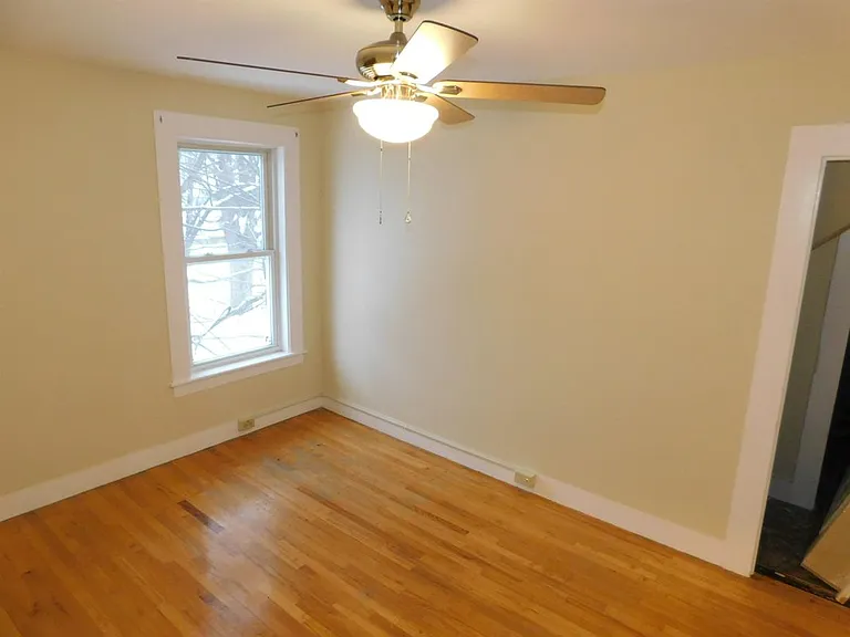 91 Bayview St #3 — Photo 12