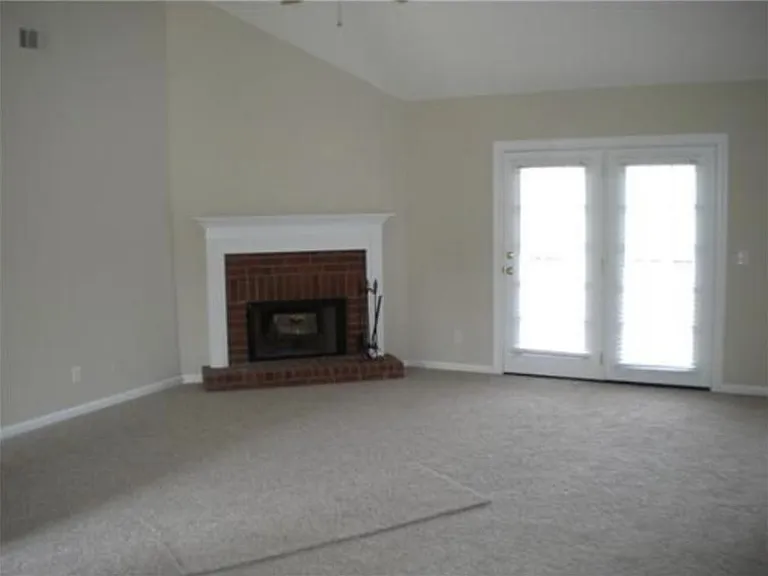 34 Leeward Dr — Photo 5