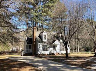 504 Somerset Dr, Zebulon, NC 27597