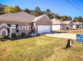 361 White Oak Cir, Lincoln, AL 35096