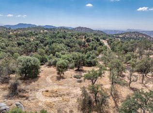 51276 Geranium Ln, Squaw Valley, CA 93675