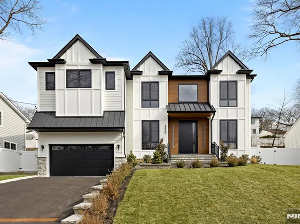 336 Lockwood Dr, Paramus, NJ 07652