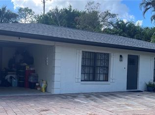 4960 Coral Wood Dr, Naples, FL 34119
