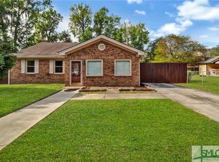 35 S Parkwood Dr, Savannah, GA 31404