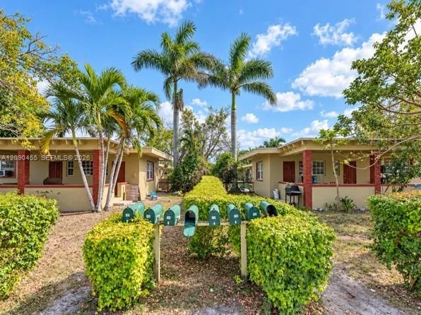 180 NW 9th St, Homestead, FL 33030