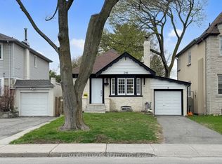290 Laird Dr, Toronto, ON M4G 3X5