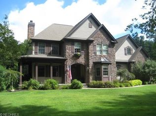 11840 Julie Dr, Chardon, OH 44024