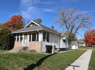 1517 Elwood Ave, South Bend, IN 46628