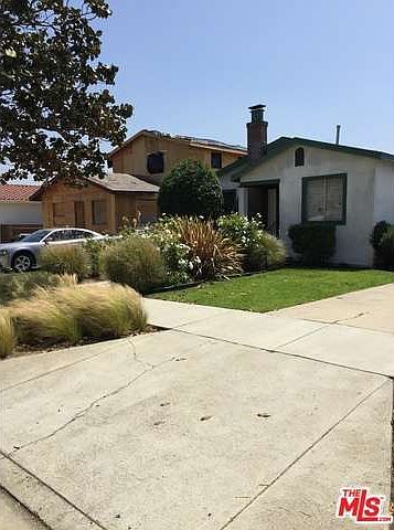 1st image of 3818 W 58th Pl