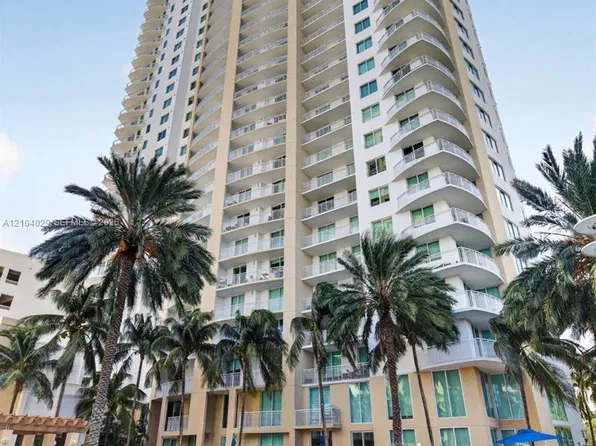 1745 Hallandale Beach Blvd #2303W, Hallandale, FL 33009
