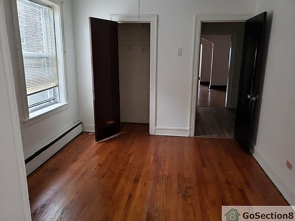 4th image of 7334 S Maplewood Ave APT 2