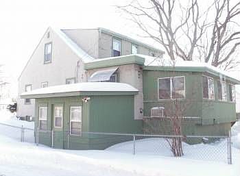2nd image of 263 Wyoming St E
