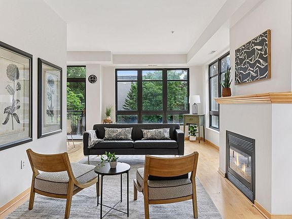 4th image of 3707 Grand Way APT 101